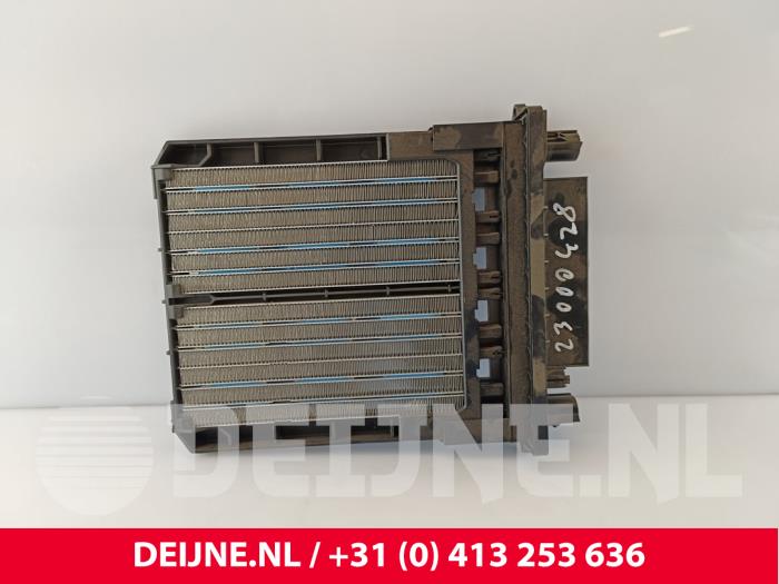 Używane Element grzewczy Volvo V60 I (FW/GW) 2.4 D6 20V Plug-in Hybrid AWD Cena € 35,00 Procedura marży oferowane przez van Deijne Onderdelen Uden B.V.