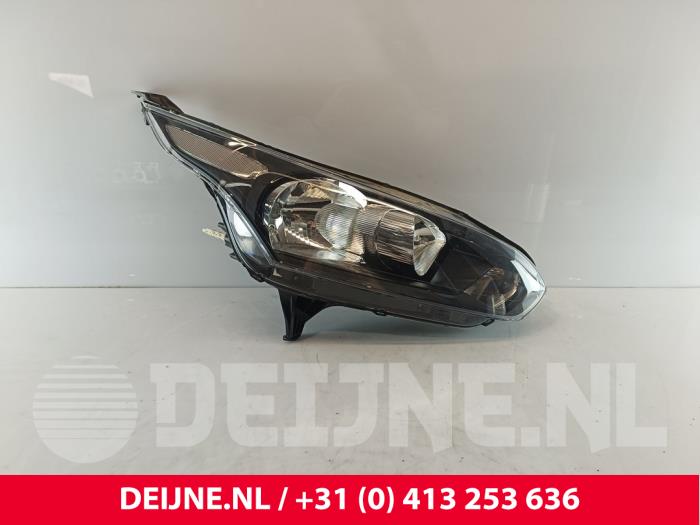 Używane Reflektor prawy Ford Transit Connect (PJ2) 1.6 TDCi 16V 95 Cena € 181,50 Z VAT oferowane przez van Deijne Onderdelen Uden B.V.