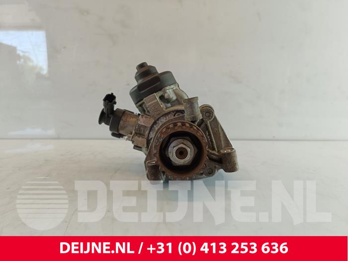 Used Mechanical fuel pump Renault Kangoo Express (FW) 1.5 dCi 75 FAP Price € 121,00 Inclusive VAT offered by van Deijne Onderdelen Uden B.V.