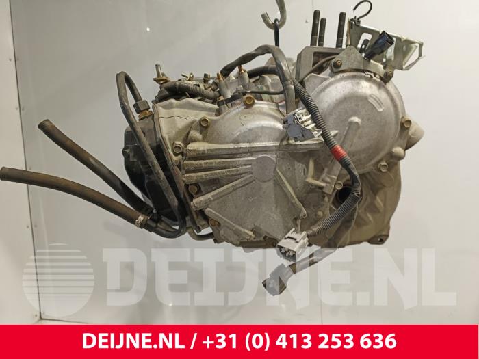 Getriebe van een Volvo S40 (VS) 2.0 16V 2003
