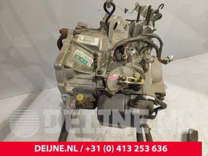 Getriebe van een Volvo S40 (VS) 2.0 16V 2003
