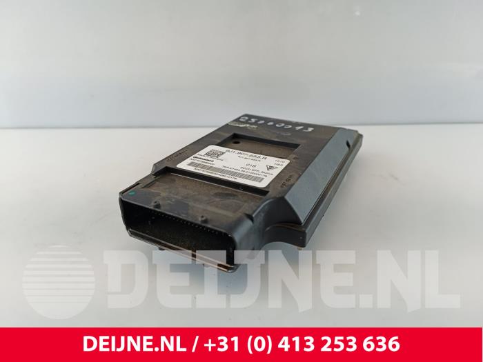 Begagnade Dator, höjdkontroll Porsche Taycan (Y1A) 4S Pris € 290,40 Inklusive moms erbjuds av van Deijne Onderdelen Uden B.V.