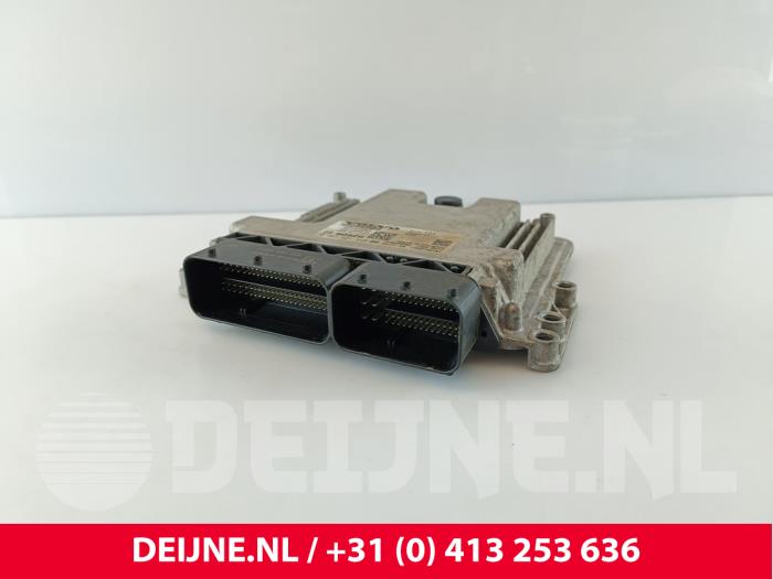 Used Engine management computer Volvo XC40 (XZ) 1.5 T3 12V Price € 200,00 Margin scheme offered by van Deijne Onderdelen Uden B.V.