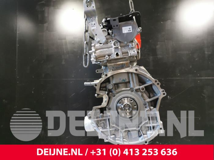 Engine from a Ford Transit 2.0 TDCi 16V Eco Blue 105 2020