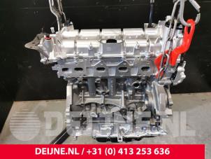 Engine from a Ford Transit 2.0 TDCi 16V Eco Blue 105 2020