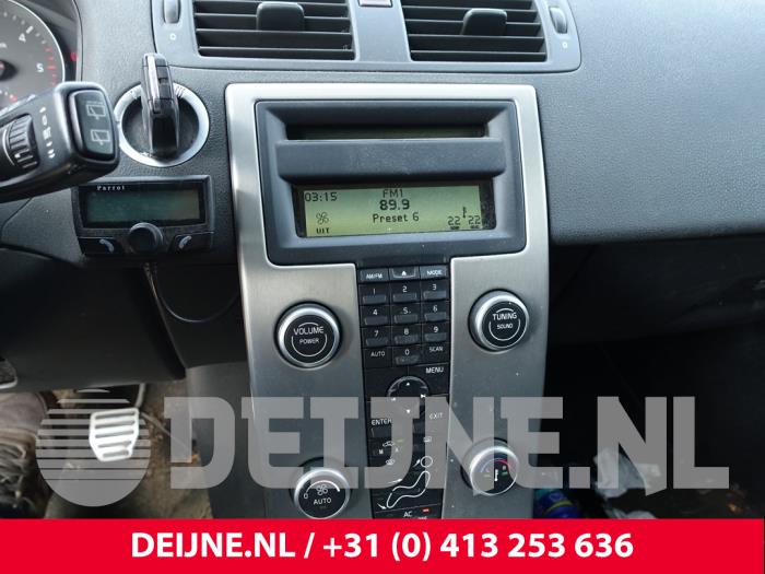 Begagnade Innerdisplay Volvo V50 (MW) 1.6 D 16V Pris på förfrågan erbjuds av van Deijne Onderdelen Uden B.V.