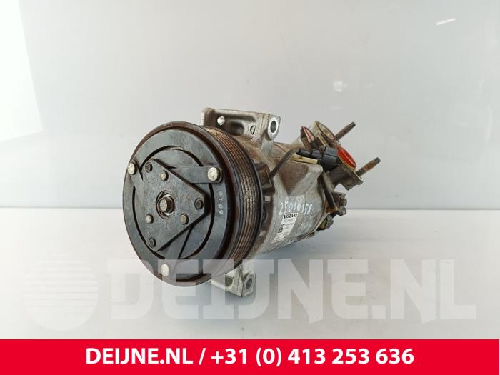 Gebrauchte Klimapumpe Volvo XC40 (XZ) 1.5 T3 12V Preis € 170,00 Margenregelung angeboten von van Deijne Onderdelen Uden B.V.