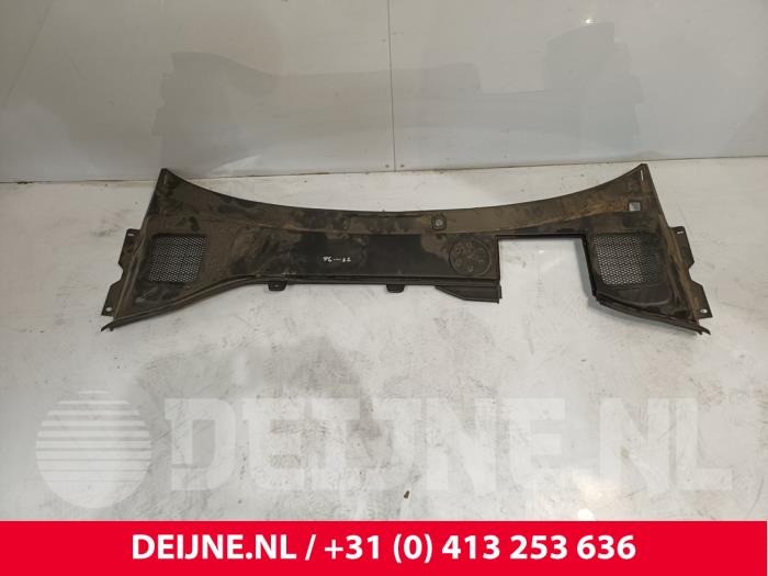Używane Parawan Volvo S60 II (FS) 1.6 DRIVe,D2 Cena € 20,00 Procedura marży oferowane przez van Deijne Onderdelen Uden B.V.