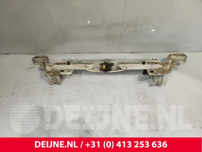 Begagnade Front Peugeot Bipper (AA) 1.3 HDI Pris € 72,60 Inklusive moms erbjuds av van Deijne Onderdelen Uden B.V.