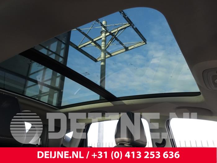 Używane Dach panoramiczny MG ZS EV Cena na żądanie oferowane przez van Deijne Onderdelen Uden B.V.