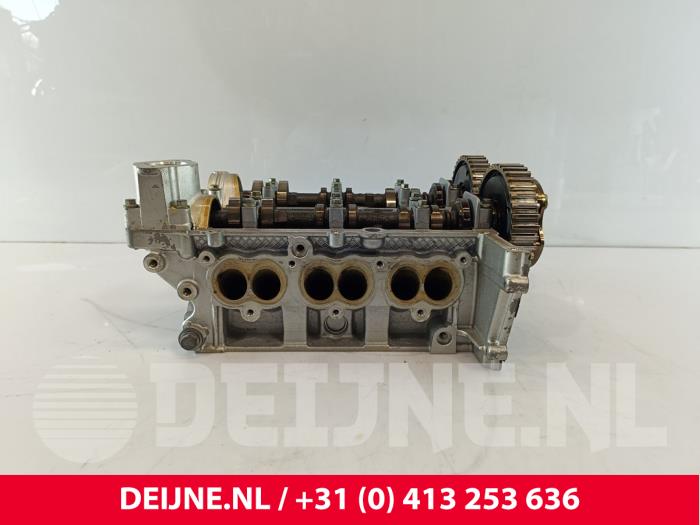 Używane Glowica cylindra Ford Transit Connect Cena € 544,50 Z VAT oferowane przez van Deijne Onderdelen Uden B.V.