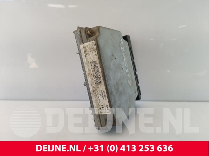 Used Engine management computer Volvo V70 (SW) 2.4 20V 140 Bifuel Price € 125,00 Margin scheme offered by van Deijne Onderdelen Uden B.V.