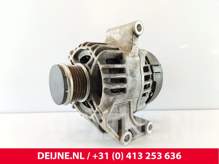 Begagnade Dynamo Opel Combo 1.3 CDTI 16V ecoFlex Pris € 42,35 Inklusive moms erbjuds av van Deijne Onderdelen Uden B.V.