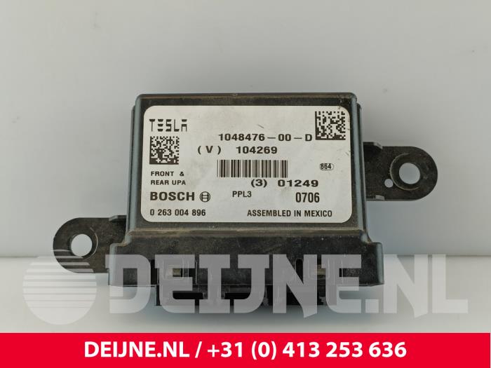 Usados Módulo PDC Tesla Model X P90D Precio € 72,60 IVA incluido ofrecido por van Deijne Onderdelen Uden B.V.