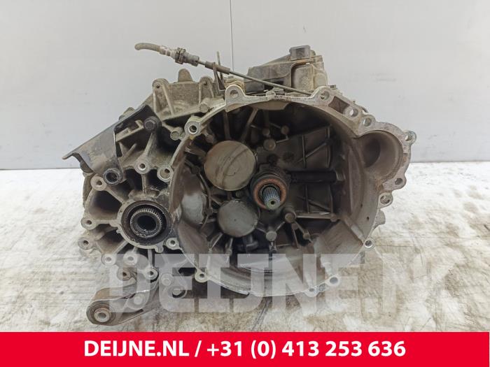 Usagé Boîte de vitesse Volvo XC60 I (DZ) 2.4 D4 20V AWD Prix € 1.690,00 Règlement à la marge proposé par van Deijne Onderdelen Uden B.V.