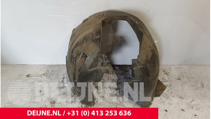 Używane Nadkole Volvo V90 II (PW) 2.0 D4 16V Cena € 40,00 Procedura marży oferowane przez van Deijne Onderdelen Uden B.V.