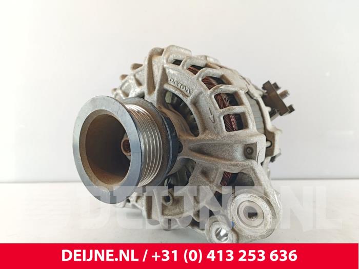 Używane Pradnica Volvo S90 II 2.0 D4 16V Cena € 50,00 Procedura marży oferowane przez van Deijne Onderdelen Uden B.V.