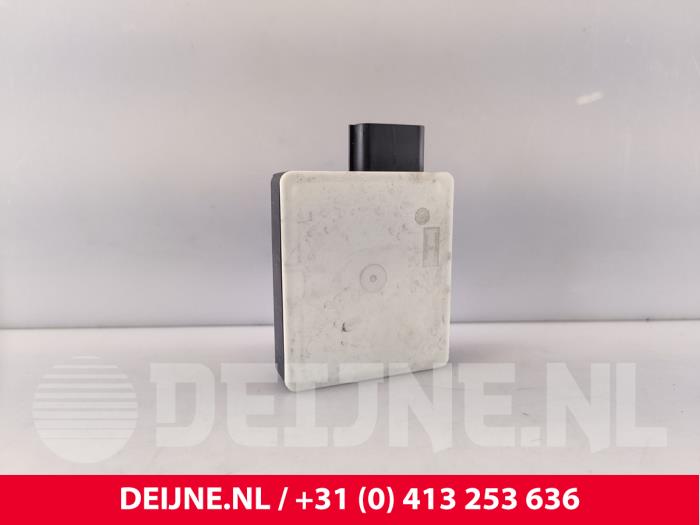 Begagnade Dödvinkelsensor Volvo EX30 Single Motor Pris € 242,00 Inklusive moms erbjuds av van Deijne Onderdelen Uden B.V.
