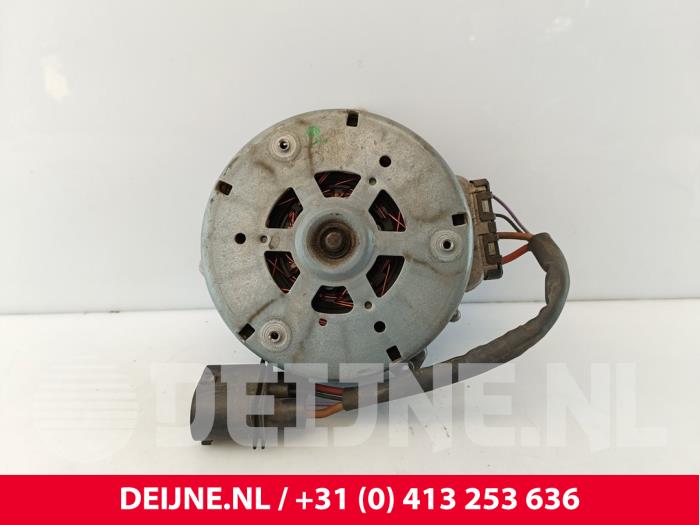 Begagnade Fläktmotor Mercedes Vito Tourer (447.7) 2.2 114 CDI 16V Pris € 272,25 Inklusive moms erbjuds av van Deijne Onderdelen Uden B.V.