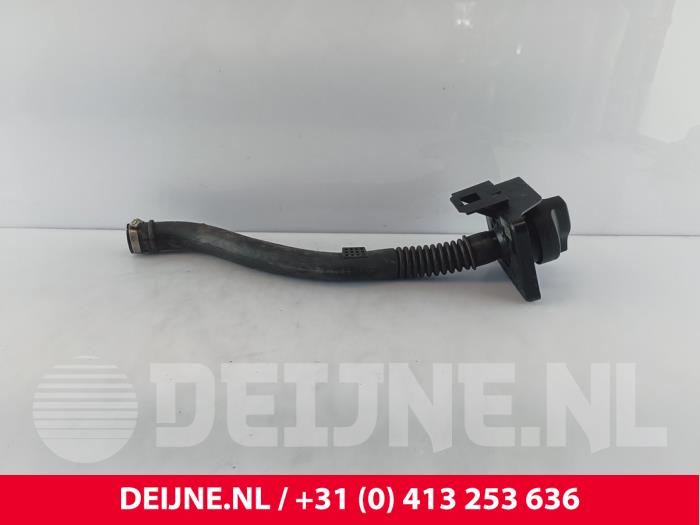 Gebrauchte Ölkappe Mercedes Vito (447.6) 1.6 111 CDI 16V Preis € 12,10 Mit Mehrwertsteuer angeboten von van Deijne Onderdelen Uden B.V.