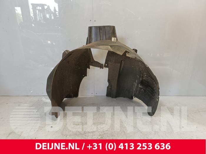 Używane Nadkole Peugeot Partner (EA//EF/EN/EU) e-Partner 50 kWh Cena € 24,20 Z VAT oferowane przez van Deijne Onderdelen Uden B.V.