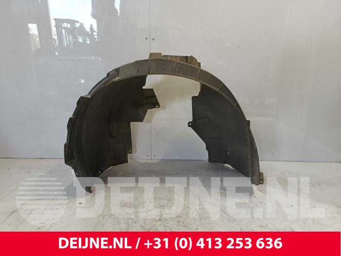 Używane Nadkole Volvo V90 II (PW) 2.0 D3 16V Cena € 35,00 Procedura marży oferowane przez van Deijne Onderdelen Uden B.V.
