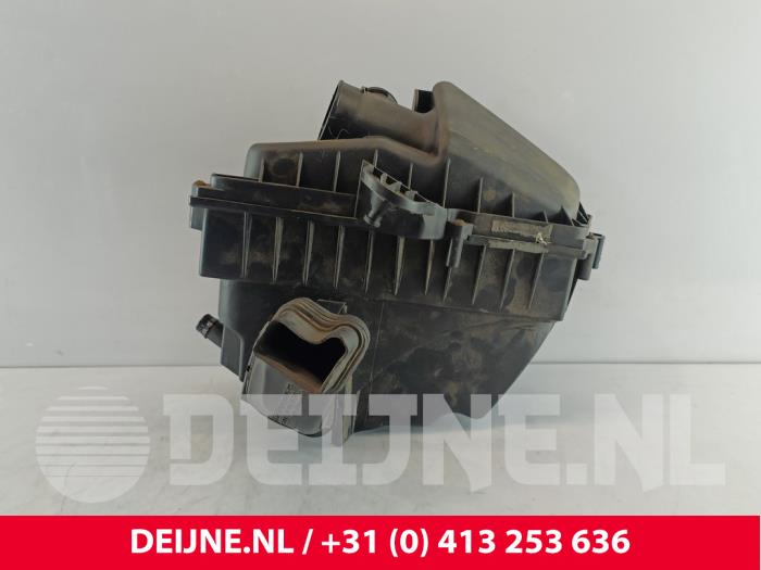 Gebrauchte Luftfiltergehäuse Volvo V70 (BW) 2.0 16V Preis € 35,00 Margenregelung angeboten von van Deijne Onderdelen Uden B.V.