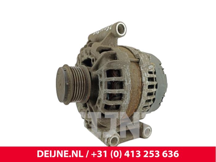 Usagé Dynamo Ford Transit Custom 2.2 TDCi 16V Prix € 84,70 Prix TTC proposé par van Deijne Onderdelen Uden B.V.