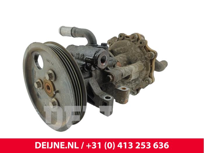 Usagé Pompe de direction Ford Transit Custom 2.2 TDCi 16V Prix € 84,70 Prix TTC proposé par van Deijne Onderdelen Uden B.V.