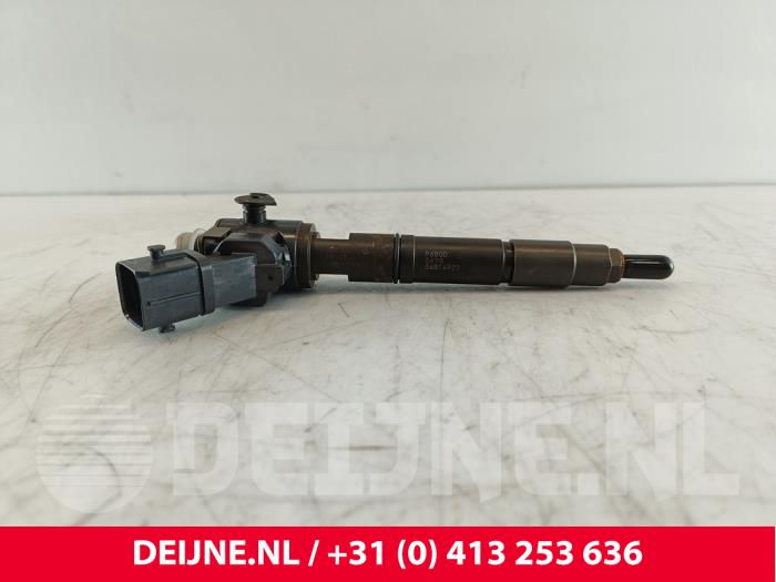 Usagé Injecteurs Volvo V90 II (PW) 2.0 D4 16V Prix € 125,00 Règlement à la marge proposé par van Deijne Onderdelen Uden B.V.