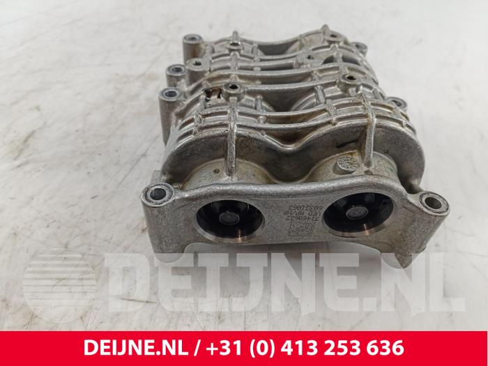 Usagé Arbre d'équilibre Volvo V90 II (PW) 2.0 D4 16V Prix € 120,00 Règlement à la marge proposé par van Deijne Onderdelen Uden B.V.