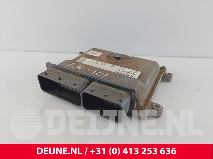 Used Engine management computer Volvo XC90 I 3.2 24V Price € 95,00 Margin scheme offered by van Deijne Onderdelen Uden B.V.