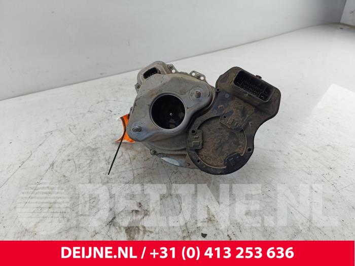 Usagé Assistant de freinage Volvo XC40 (XZ) 1.5 T4 Plug-in Hybrid 12V Prix € 350,00 Règlement à la marge proposé par van Deijne Onderdelen Uden B.V.