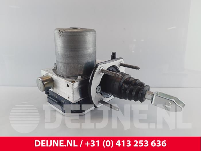 Begagnade ABS-pump Ford Transit Custom 2.0 EcoBlue 136 Pris € 320,65 Inklusive moms erbjuds av van Deijne Onderdelen Uden B.V.
