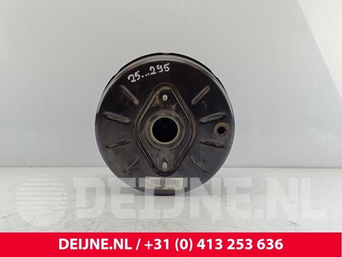 Usagé Servo frein Mercedes V (447.8) 2.1 250 BlueTEC, 250 d 16V Prix € 96,80 Prix TTC proposé par van Deijne Onderdelen Uden B.V.