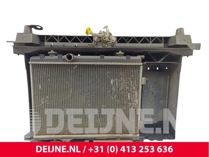 Gebrauchte Kühler Set Citroen Berlingo Cinqspace, Multispace 1.6i Preis € 272,25 Mit Mehrwertsteuer angeboten von van Deijne Onderdelen Uden B.V.