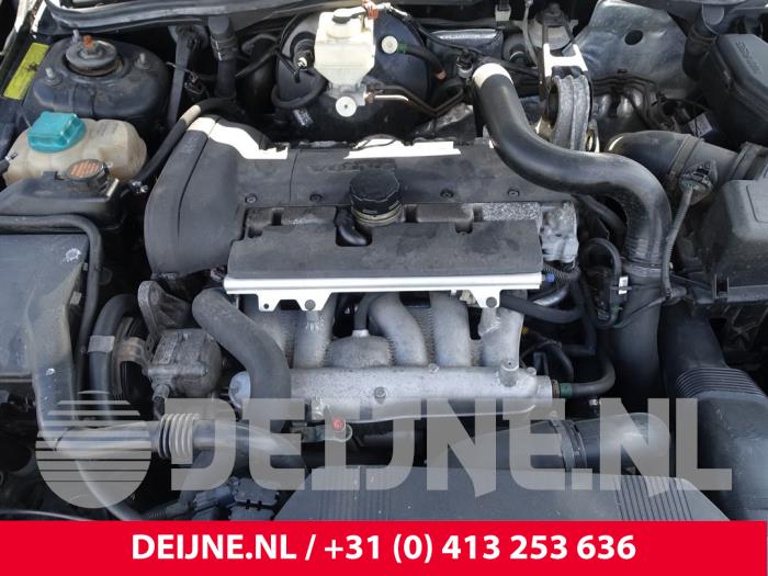Begagnade Motor Volvo C70 (NC) 2.0 T 20V Pris € 1.250,00 Marginaltabell erbjuds av van Deijne Onderdelen Uden B.V.