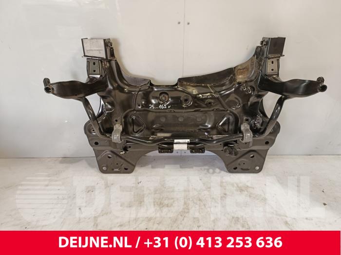 Begagnade Underram Volvo C40 Recharge (XK) Recharge Twin 78 kWh Pris € 302,50 Inklusive moms erbjuds av van Deijne Onderdelen Uden B.V.