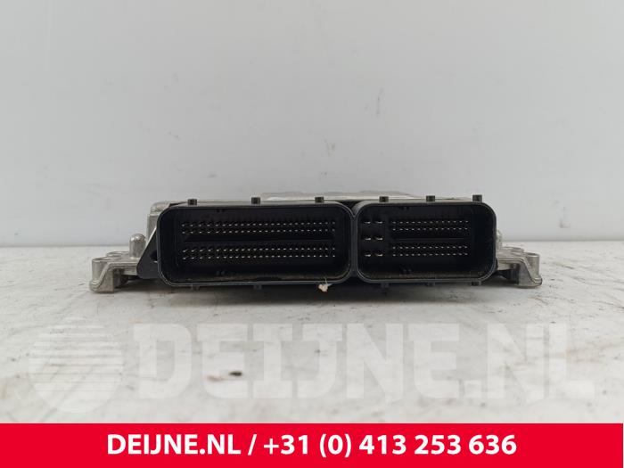 Engine management computer from a Volvo C40 Recharge (XK) Recharge Twin 78 kWh 2023