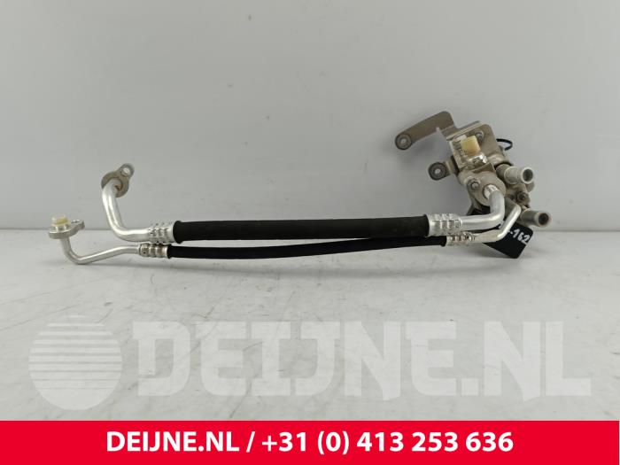 Usagé Echangeur de chaleur Volvo C40 Recharge (XK) Recharge Twin 78 kWh Prix € 381,15 Prix TTC proposé par van Deijne Onderdelen Uden B.V.