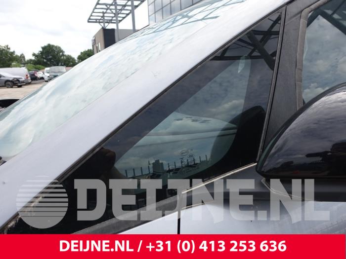 Usados Ventanilla triangular izquierda delante BYD Dolphin 60,4 kWh Precio € 96,80 IVA incluido ofrecido por van Deijne Onderdelen Uden B.V.