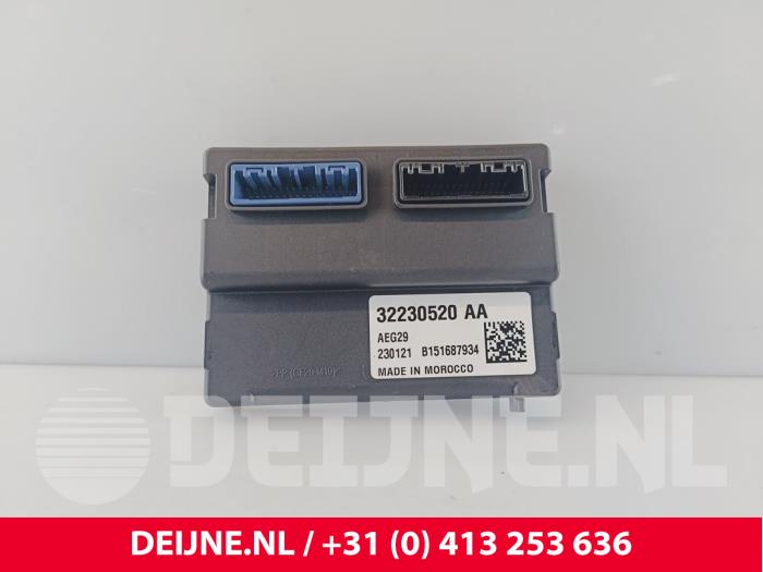 Used Body control computer Volvo C40 Recharge (XK) Recharge Twin 78 kWh Price € 121,00 Inclusive VAT offered by van Deijne Onderdelen Uden B.V.