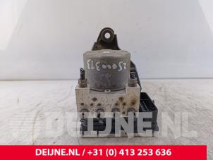 Bloc ABS d'un Volkswagen Caddy IV 2.0 TDI 75 2020