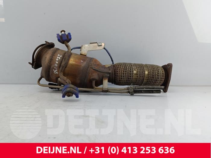 Used Particulate filter Volvo XC40 (XZ) 1.5 T4 Plug-in Hybrid 12V Price € 300,00 Margin scheme offered by van Deijne Onderdelen Uden B.V.