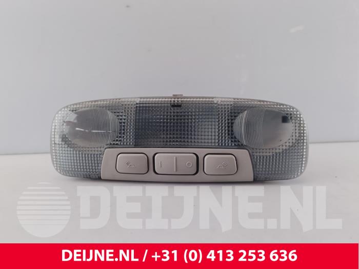 Begagnade Innerbelysning, fram Ford Transit Custom 2.2 TDCi 16V Pris € 60,50 Inklusive moms erbjuds av van Deijne Onderdelen Uden B.V.