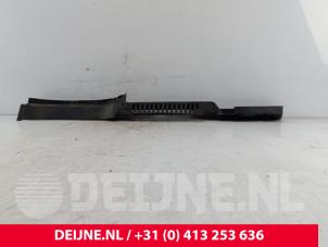 Używane Parawan Volvo XC90 II 2.0 T8 16V Twin Engine AWD Cena € 15,00 Procedura marży oferowane przez van Deijne Onderdelen Uden B.V.