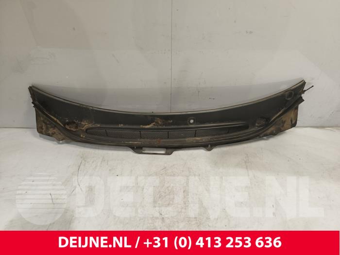 Używane Parawan Volvo S80 (TR/TS) 2.5 T Turbo 20V Cena € 20,00 Procedura marży oferowane przez van Deijne Onderdelen Uden B.V.