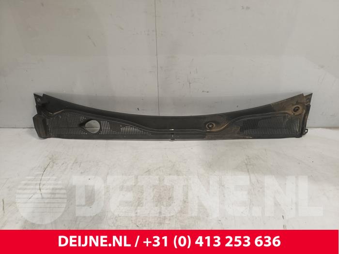 Używane Parawan Dacia Dokker Express (8S) 1.5 dCi 90 Cena € 42,35 Z VAT oferowane przez van Deijne Onderdelen Uden B.V.
