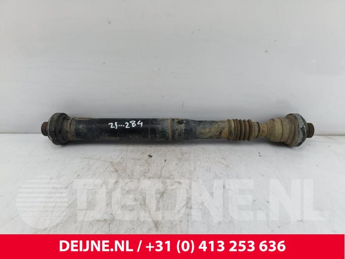 Usagé Arbre intermédiaire Porsche Cayenne II (92A) 3.0 D V6 24V Prix € 150,00 Règlement à la marge proposé par van Deijne Onderdelen Uden B.V.