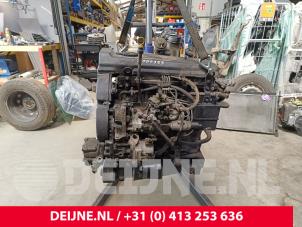 Engine from a Renault Master II (JD) 2.5 D 2000